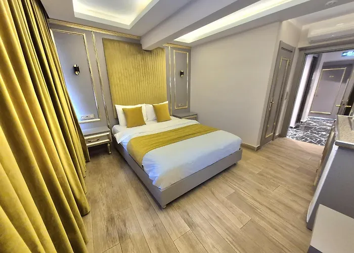 Taksim La Marino Hotel